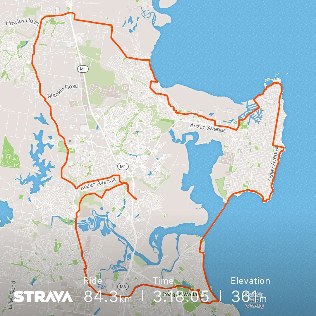 Map with an orange outlined cycling route around coastal suburbs, showing 84.3 km distance, 3:18:05 time, and 36 m elevation.